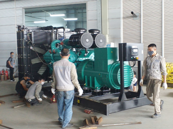 nhan-bao-tri-bao-duong-may-phat-dien